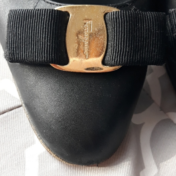 VTG 80s Ferragamo bow buckle flats - Picture 5 of 10